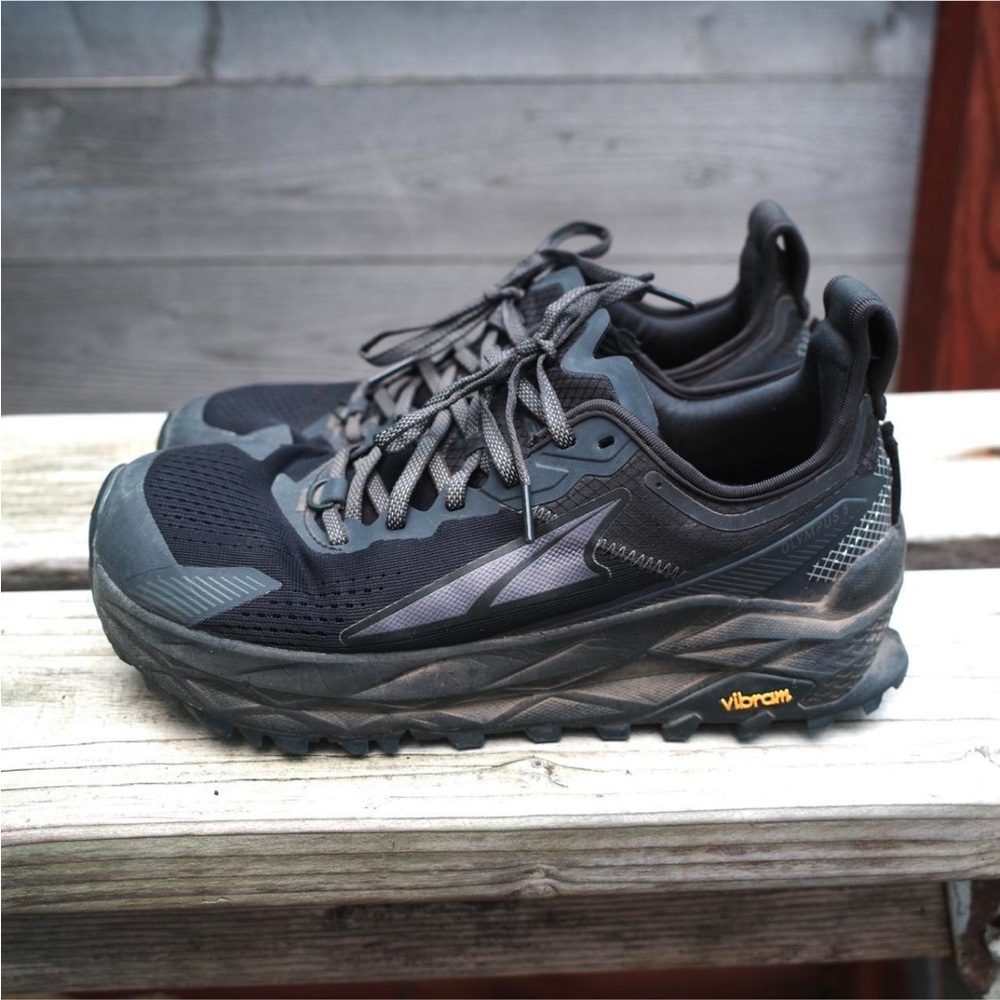 Women’s black Altra Olympus 5 hiking shoes / trail runners in size 10